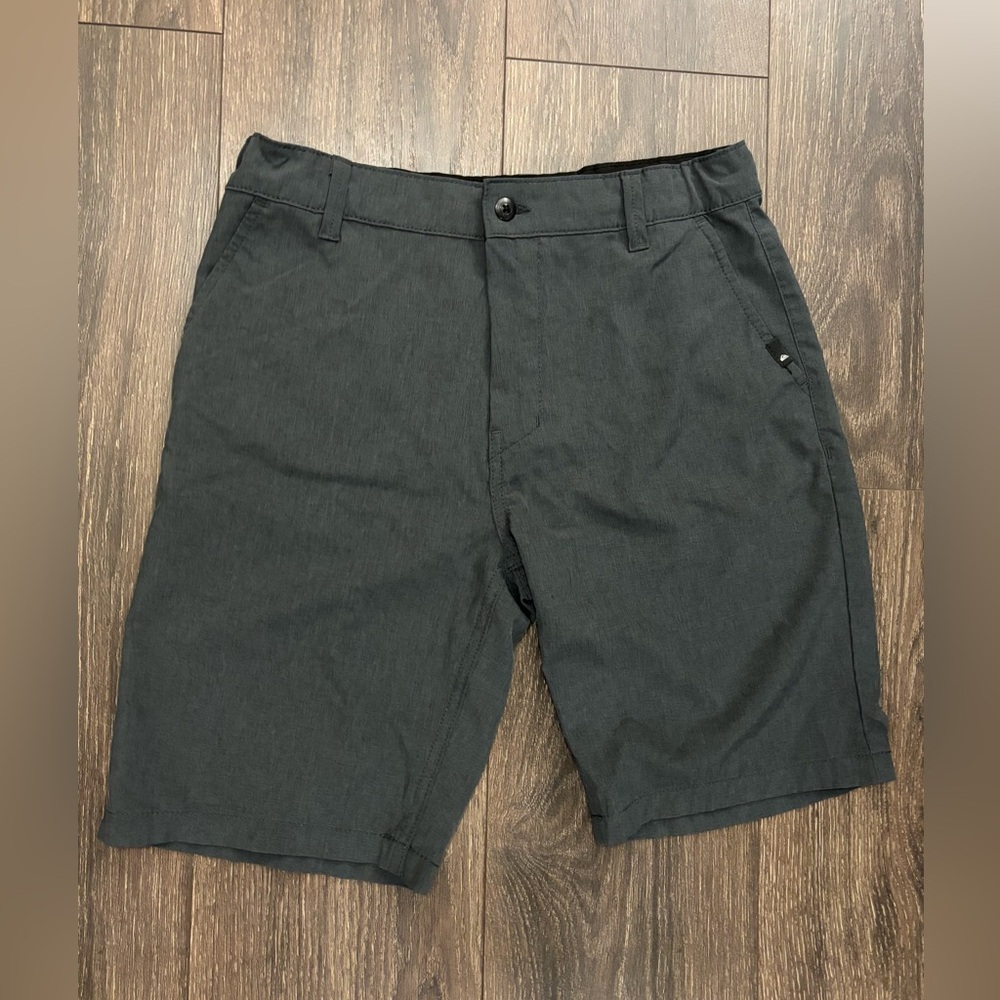 Quiksilver Amphibian Shorts. Boys Size 16